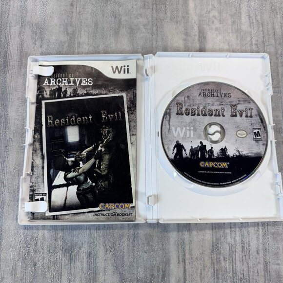 Resident Evil Archives (Nintendo Wii, 2009) Complete Tested Working - Picture 3 of 4
